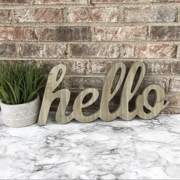Wooden Script ‘Hello’ Decor - Picture 3 of 6